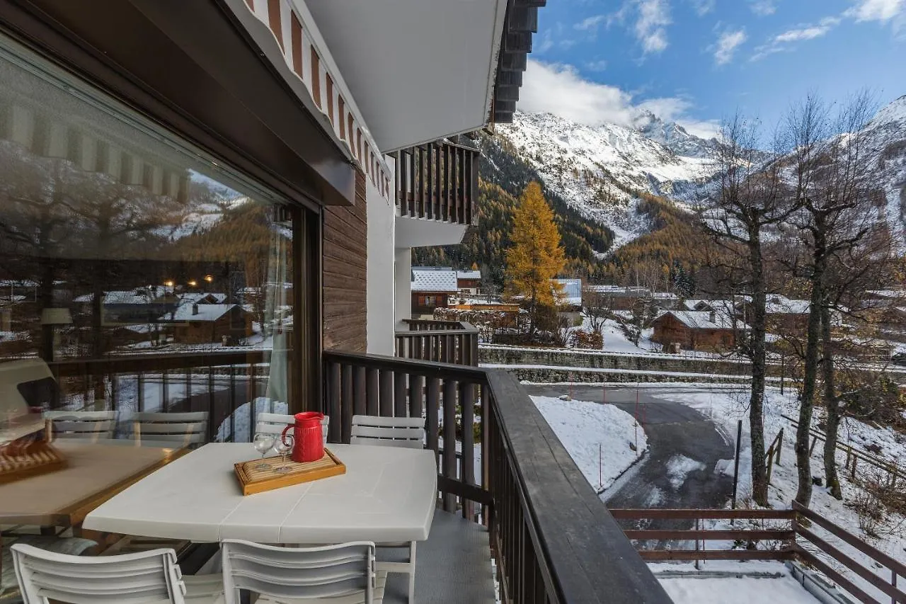 Apartment Residence Coeur D'Argentiere 107 - Happy Rentals Chamonix France